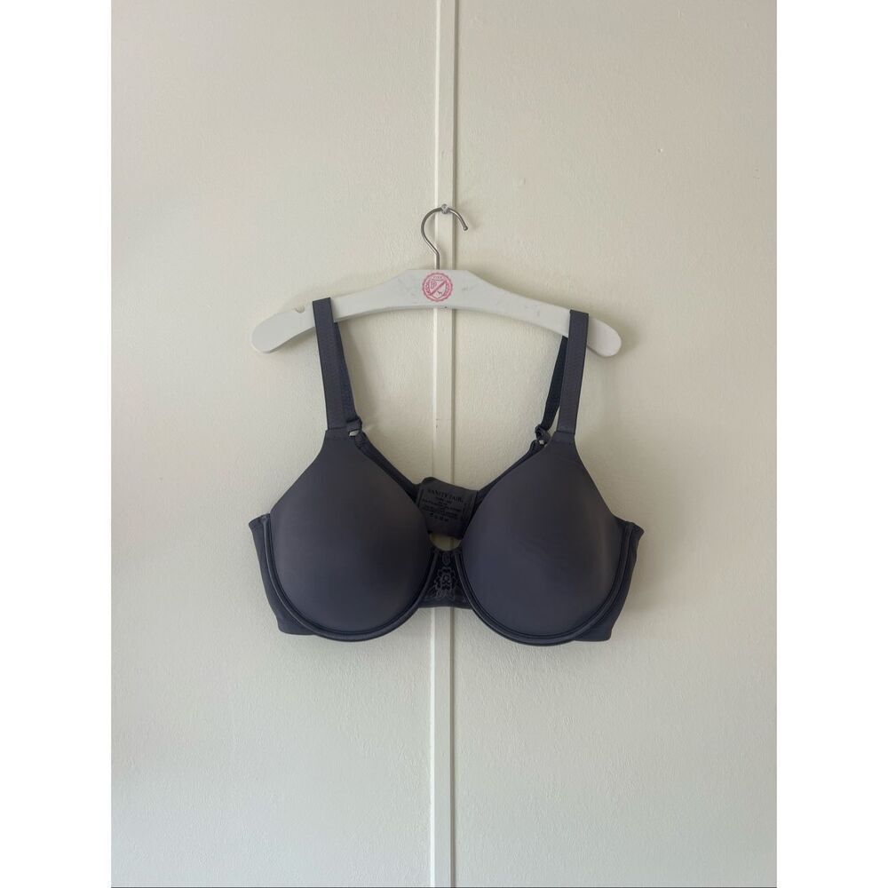 Vanity Fair Woman’s Bra Size 38D